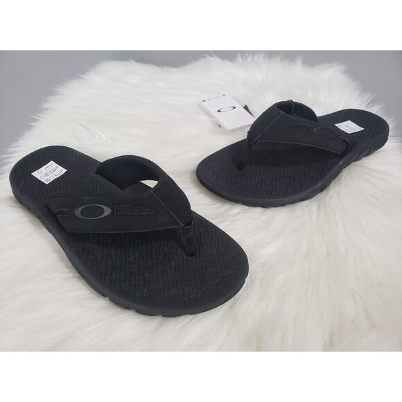 NEW WITH TAGS Oakley Operative Sandals 2.0 Blackout 13477-02E Flip Flop Slides 7 - Picture 1 of 6